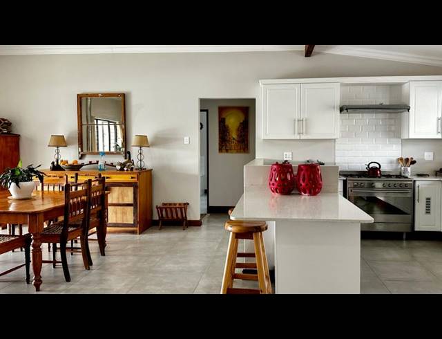 3 BEDROOM TOWNHOUSE FOR SALE IN HOWICK NORTH